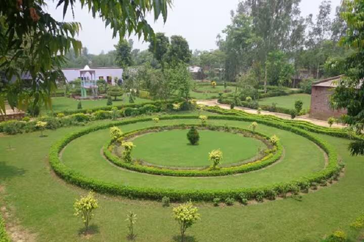Siyana Degree College campus in Bulandshahr, Uttar Pradesh, India — photo 1