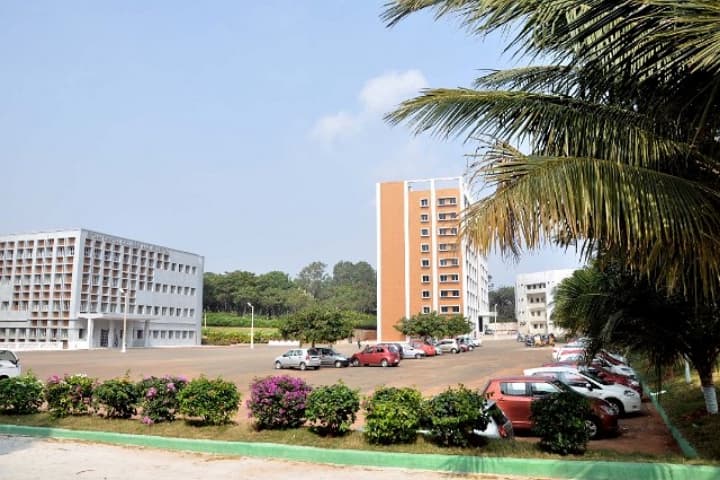 GITAM University campus in Visakhapatnam, Andhra Pradesh, India — photo 2