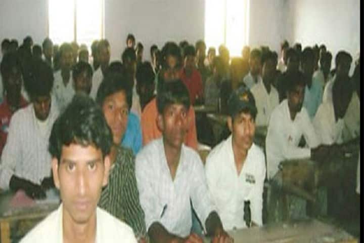 Sri Shankar College campus in Sasaram, Bihar, India — photo 2