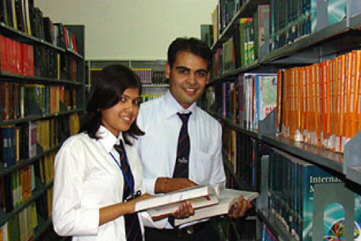 Maharishi Arvind School of Management Studies campus in Jaipur, Rajasthan, India — photo 4