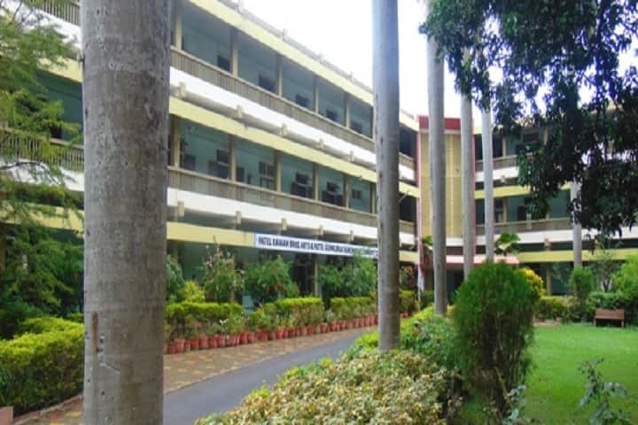 Patel Raman Brothers Arts and Patel Gopalbhai Ranchhodji Commerce College campus in Surat, Gujarat, India — photo 2