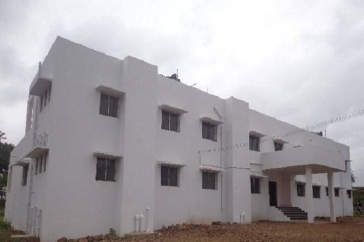 Shri LK Khot College of Commerce campus in Hukkeri, Karnataka, India — photo 4