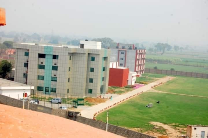 Shobhit University Meerut campus in Meerut, Uttar Pradesh, India