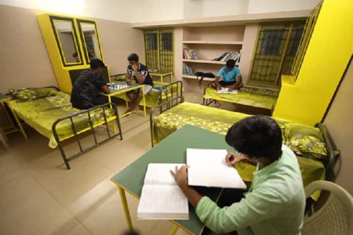 JJ College of Engineering and Technology campus in Poolangulathupatti, Tamil Nadu, India — photo 3