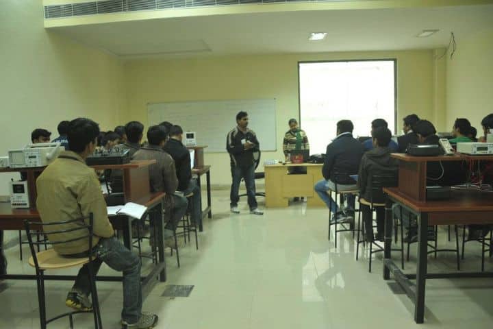 GCET Greater Noida campus in Greater Noida, Uttar Pradesh, India — photo 4