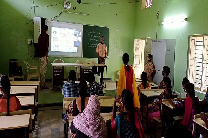 MKR Government Degree College campus in Nalgonda, Telangana, India — photo 4