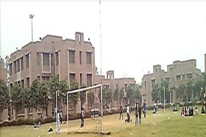 Bhim Rao Ambedkar College campus in New Delhi, Delhi, India — photo 6