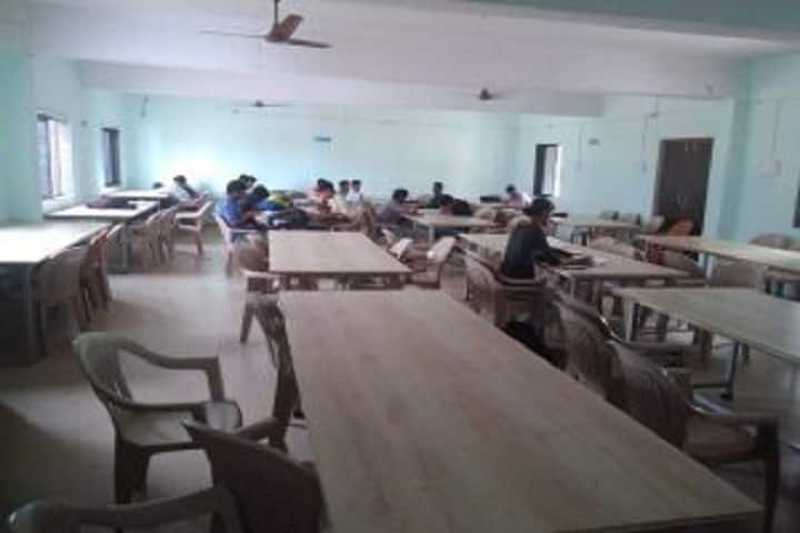 Eknath Sitaram Divekar Arts Science and Commerce College campus in Varvand, Maharashtra, India — photo 2