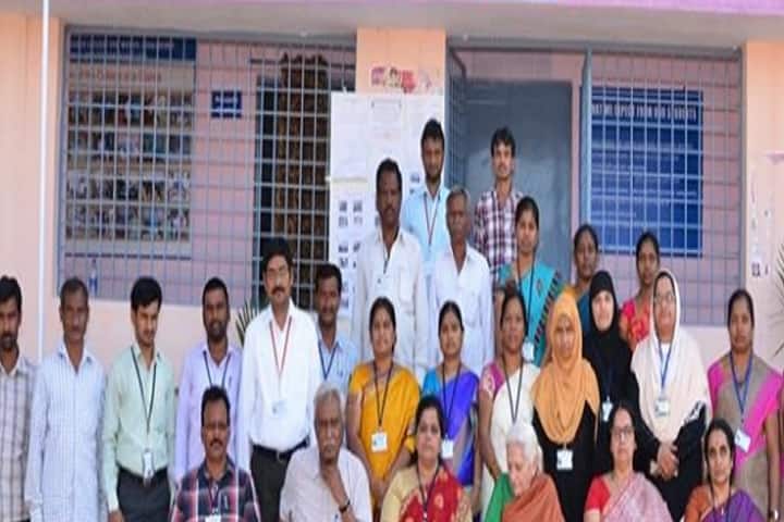 Government Degree College for Women campus in Sangareddy, Telangana, India — photo 4