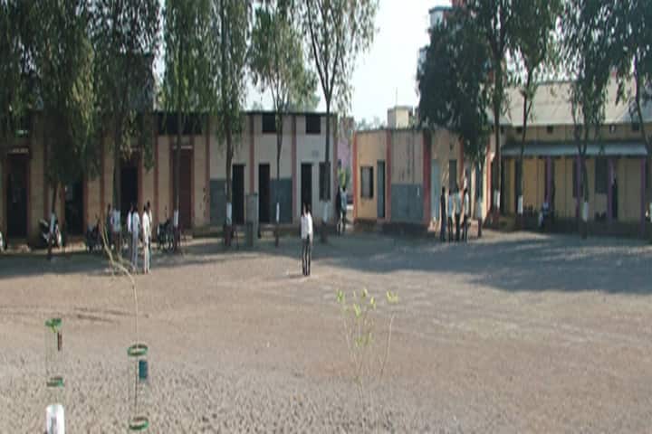 Smt Narmadabai Nago Chaudhari Arts Commerce and Science College campus in Kusumbe, Maharashtra, India — photo 1