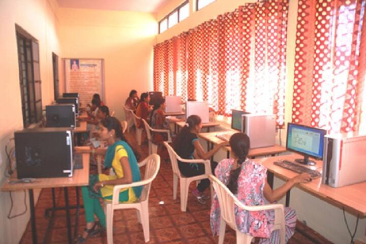 Arunodaya Dnyan Prasarak Mandal's Women's College of Arts Commerce and Home Science campus in Jalgaon, Maharashtra, India — photo 4