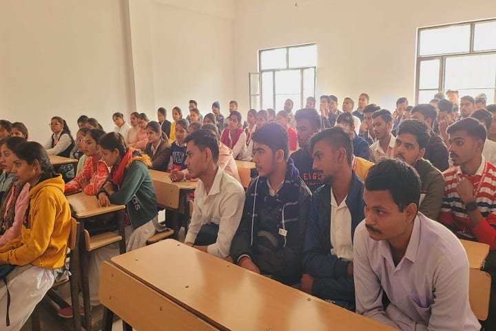 Abhay Mahavidyalaya campus in Varanasi, Uttar Pradesh, India — photo 2