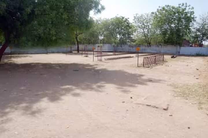 Shree Sadguru B Ed College campus in Ahmedabad, Gujarat, India — photo 6