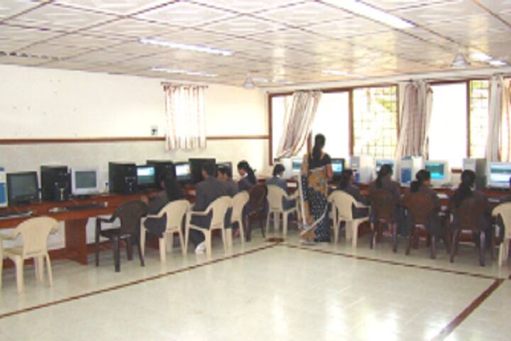 Shivaji Arts Commerce and BCA College campus in Karwar, Karnataka, India — photo 4