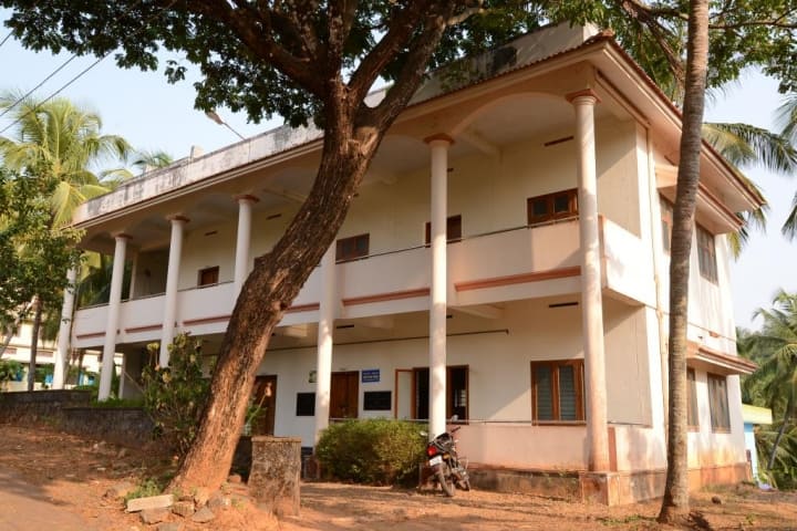 Anvarul Islam Women's Arabic College, Malappuram campus in Malappuram, Kerala, India