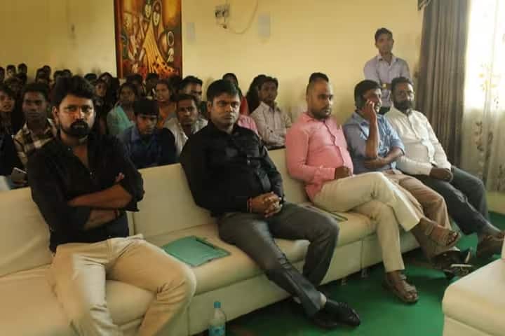 JNM College for Advanced Studies and Technology campus in Varanasi, Uttar Pradesh, India — photo 2