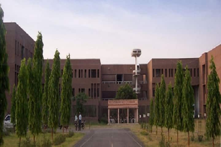 IET Lucknow campus in Lucknow, Uttar Pradesh, India — photo 5