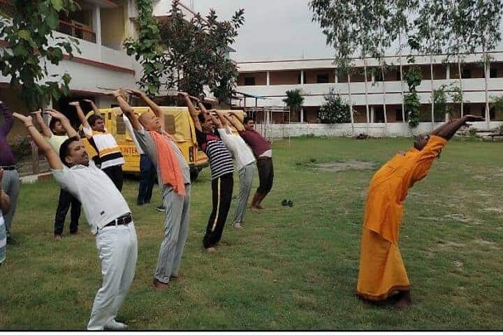 Lalita Savitri Devi Mahila Mahavidyalaya campus in Maharajganj, Uttar Pradesh, India — photo 6