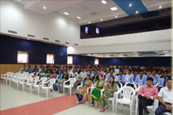 MK Institute of Computer Studies campus in Bharuch, Gujarat, India — photo 3