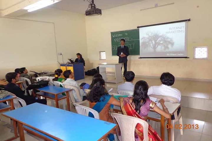 MK Institute of Computer Studies campus in Bharuch, Gujarat, India — photo 4