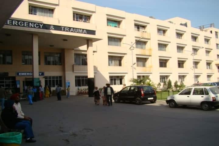 DMCH Ludhiana campus in Ludhiana, Punjab, India — photo 2