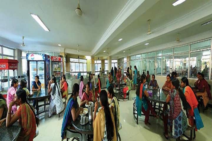 Vivekanandha College of Engineering for Women campus in Tiruchengode, Tamil Nadu, India — photo 2