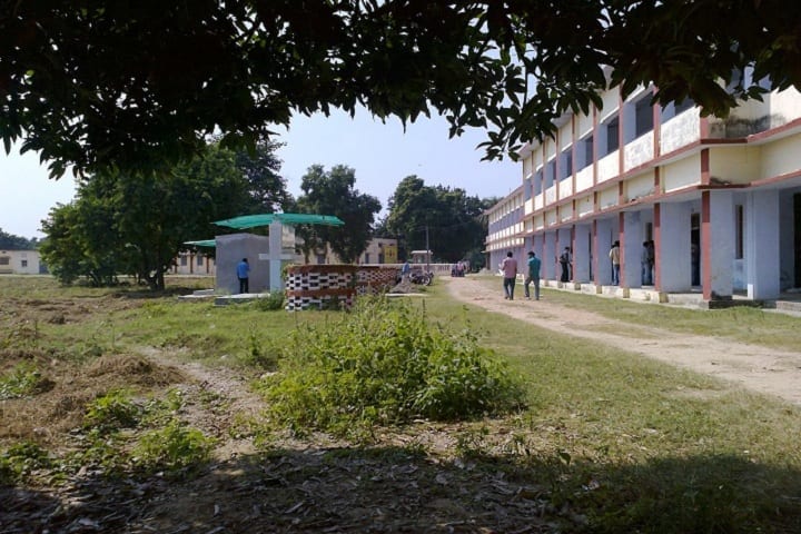 Swami Sahajanand Post Graduate College campus in Ghazipur, Uttar Pradesh, India — photo 2