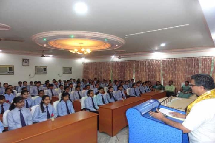 Amar Nath Girls Degree College campus in Mathura, Uttar Pradesh, India — photo 6