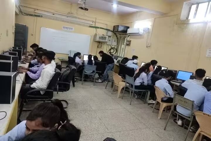 Government College campus in Karauli, Rajasthan, India — photo 4