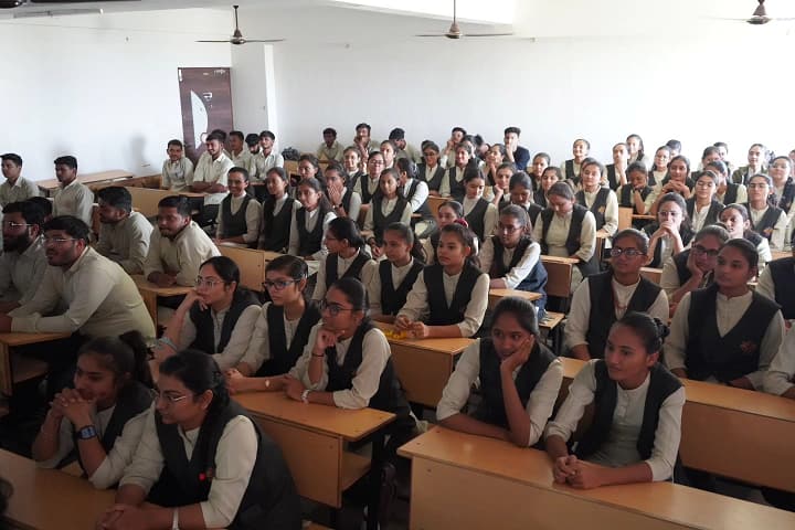 Swaminarayan Institute of Medical Sciences and Research campus in Kalol, Gujarat, India — photo 4