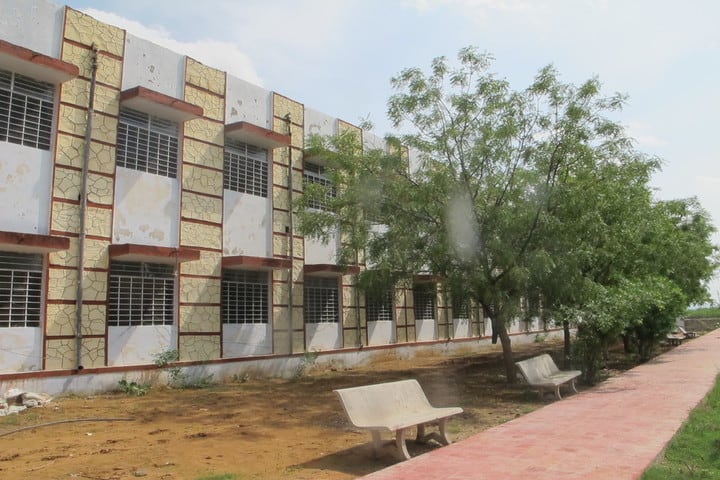 Sri Sant Sundardas Government PG Girls College campus in Dausa, Rajasthan, India — photo 3
