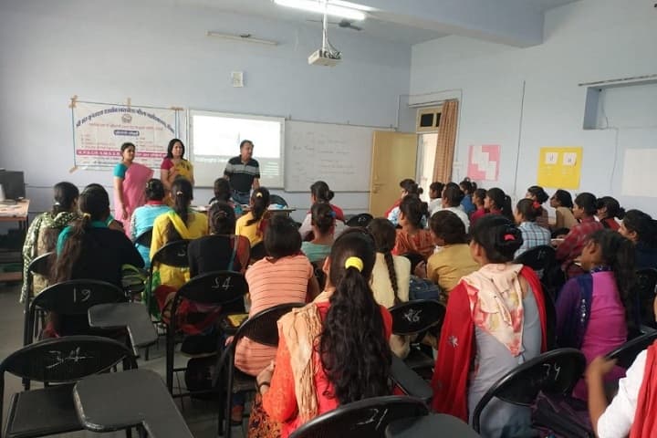 Sri Sant Sundardas Government PG Girls College campus in Dausa, Rajasthan, India — photo 4