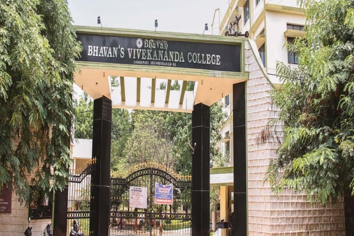 Bhavan's Vivekananda College of Science Humanities and Commerce, Secunderabad campus in Secunderabad, Telangana, India