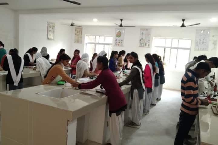 Singari Devi Smarak Mahavidyalaya campus in Mirzapur, Uttar Pradesh, India — photo 5