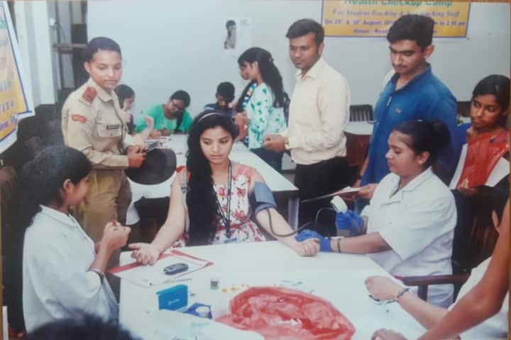 Kirti College campus in Mumbai, Maharashtra, India — photo 2