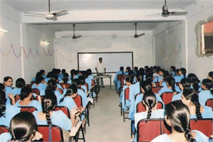 Veer Bahadur Singh Mahila Mahavidyalaya campus in Lucknow, Uttar Pradesh, India — photo 2
