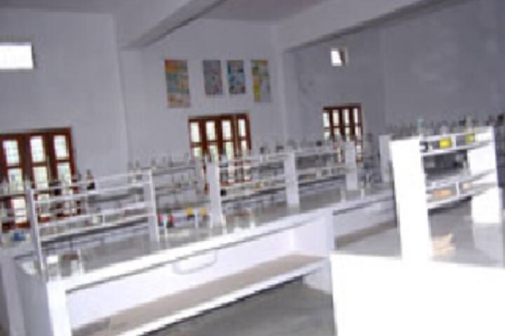 Dharamveer Institute of Education and Technology campus in Bijnor, Uttar Pradesh, India — photo 3