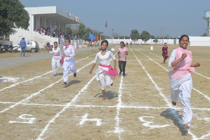 Government Girls Post Graduate College campus in Rampur, Uttar Pradesh, India — photo 3