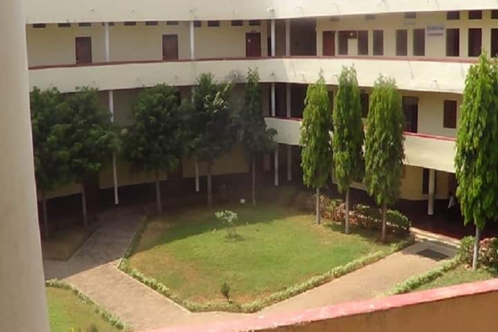 Shanthi Arts Science and Commerce College campus in Malavalli, Karnataka, India — photo 1