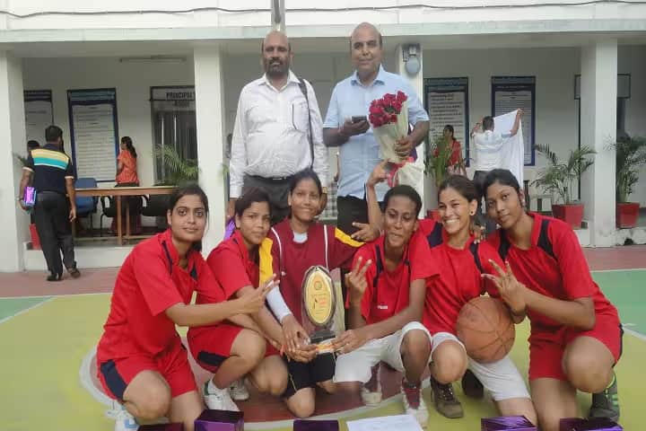 Dr Radhabai Government Navin Girls College campus in Raipur, Chhattisgarh, India — photo 6