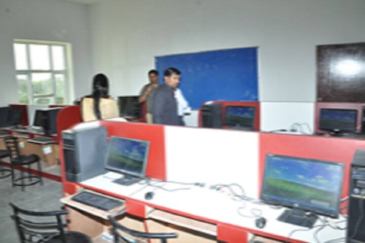 Smt Parvati Devi Girls College campus in Alwar, Rajasthan, India — photo 6