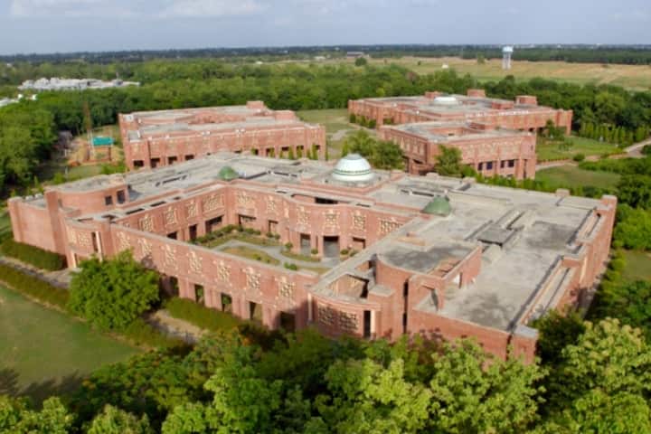 IIM Lucknow campus in Lucknow, Uttar Pradesh, India