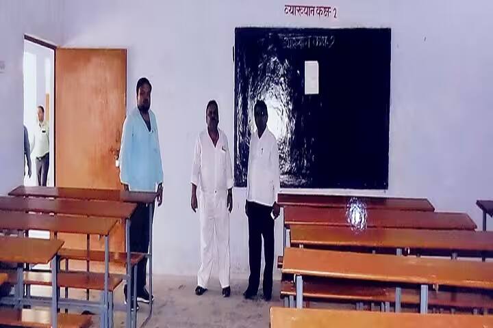 Panna Post Graduate College campus in Ballia, Uttar Pradesh, India — photo 2