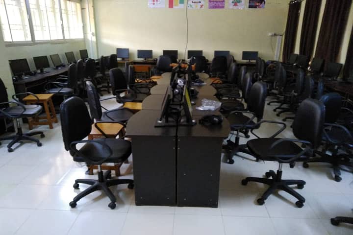 Government Kavyopadhyay Hiralal College campus in Raipur, Chhattisgarh, India — photo 6