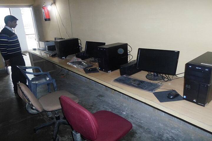 Pt Kamalapati Tripathi Rajkiya PG College campus in Chandauli, Uttar Pradesh, India — photo 4