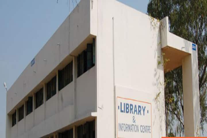 Shivaji Arts Commerce and Science College campus in Aurangabad, Maharashtra, India — photo 3