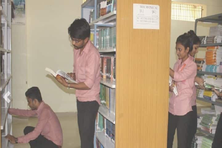Noble Star Diploma Engineering College campus in Junagadh, Gujarat, India — photo 5