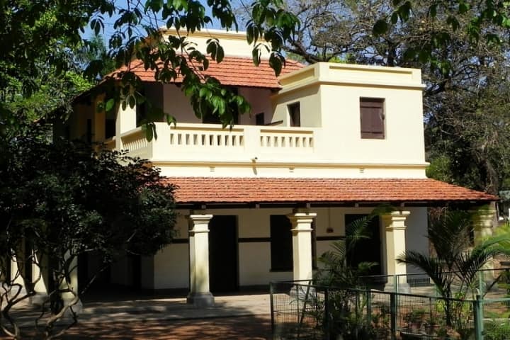 Visva Bharati University campus in Santiniketan, West Bengal, India — photo 1