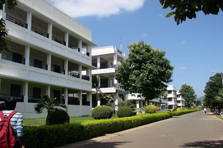 LBRCE Mylavaram campus in Krishna, Andhra Pradesh, India — photo 5