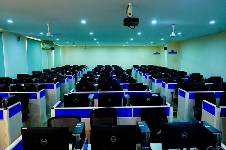 Banwari Shankar College campus in Saharsa, Bihar, India — photo 4